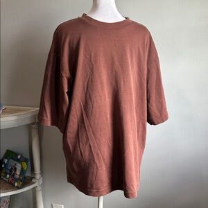 [Uniqlo] Maroon Washed Tee - Size Large